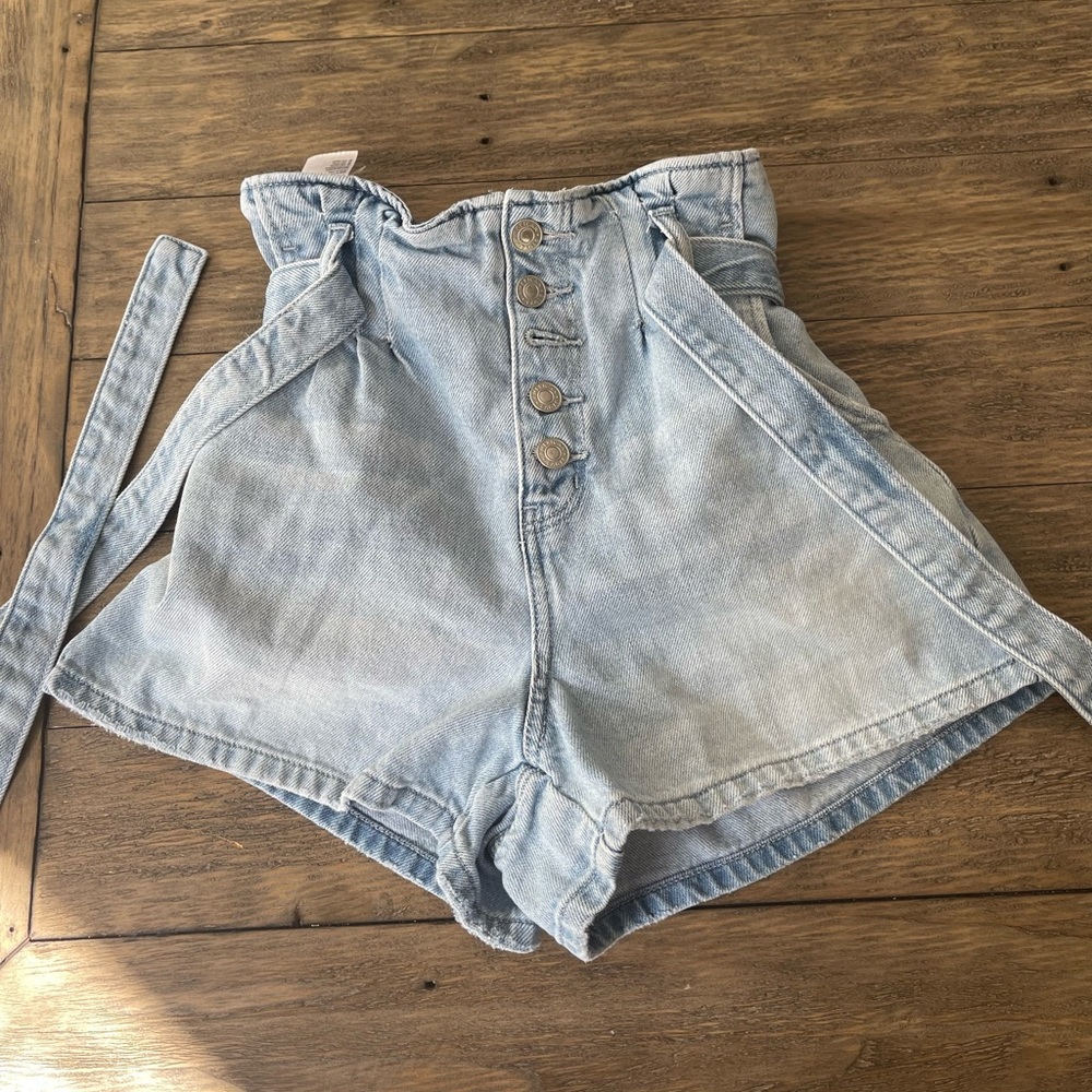 American Eagle Outfitters Denim Tie Shorts, Size 2